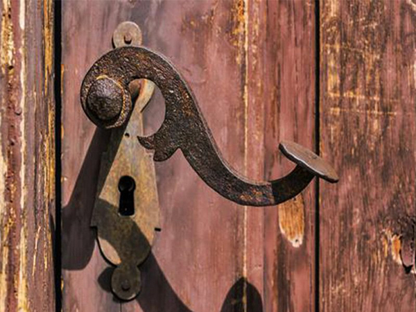 +تاریخجه درب ؟+